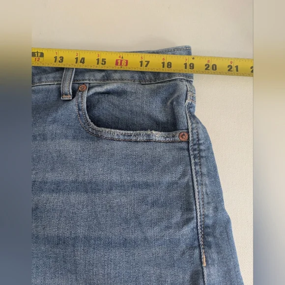 American Eagle Women's Stretch Super High-Waisted Baggy Wide-Leg Jean Size 14 R - Picture 14 of 14